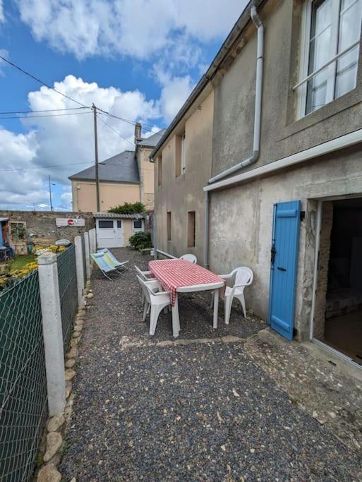 Appartement Avec Jardin Et Acces Mer Grandcamp-Maisy Eksteriør billede