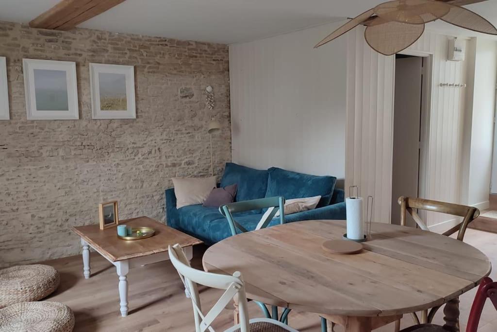 Appartement Avec Jardin Et Acces Mer Grandcamp-Maisy Eksteriør billede