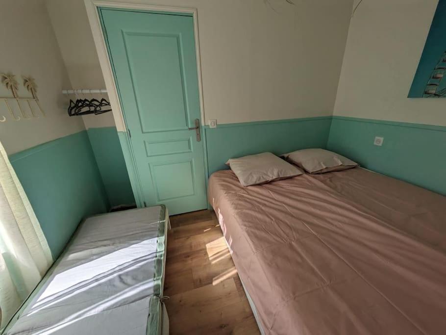 Appartement Avec Jardin Et Acces Mer Grandcamp-Maisy Eksteriør billede