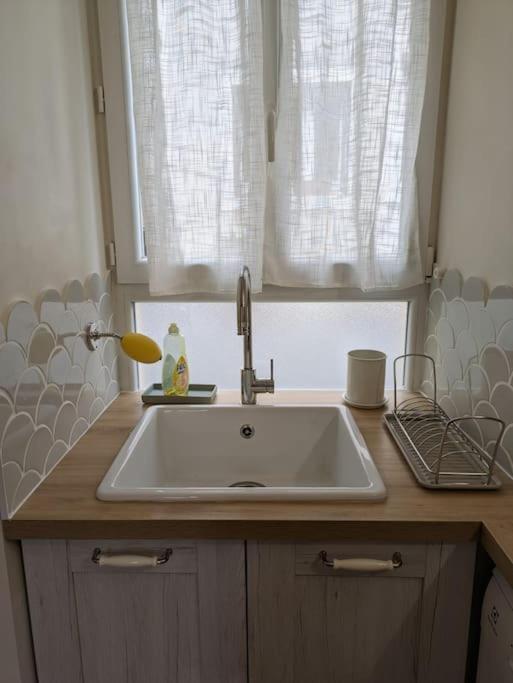 Appartement Avec Jardin Et Acces Mer Grandcamp-Maisy Eksteriør billede