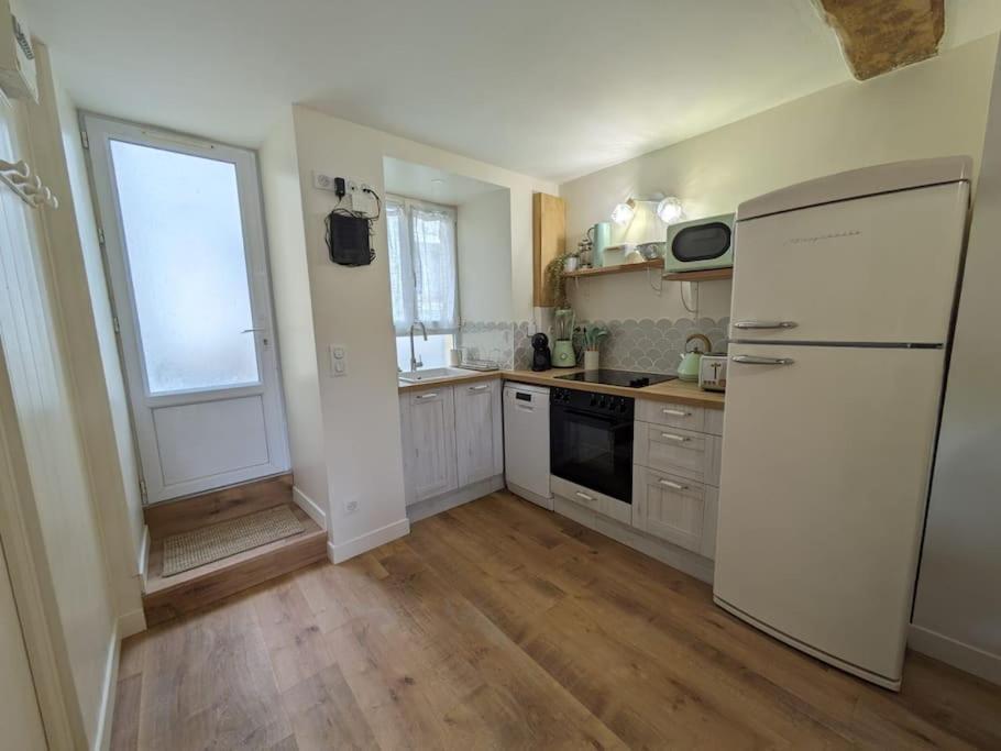 Appartement Avec Jardin Et Acces Mer Grandcamp-Maisy Eksteriør billede